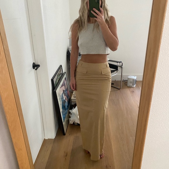 Vintage Moschino Khaki Skirt - Picture 4 of 6
